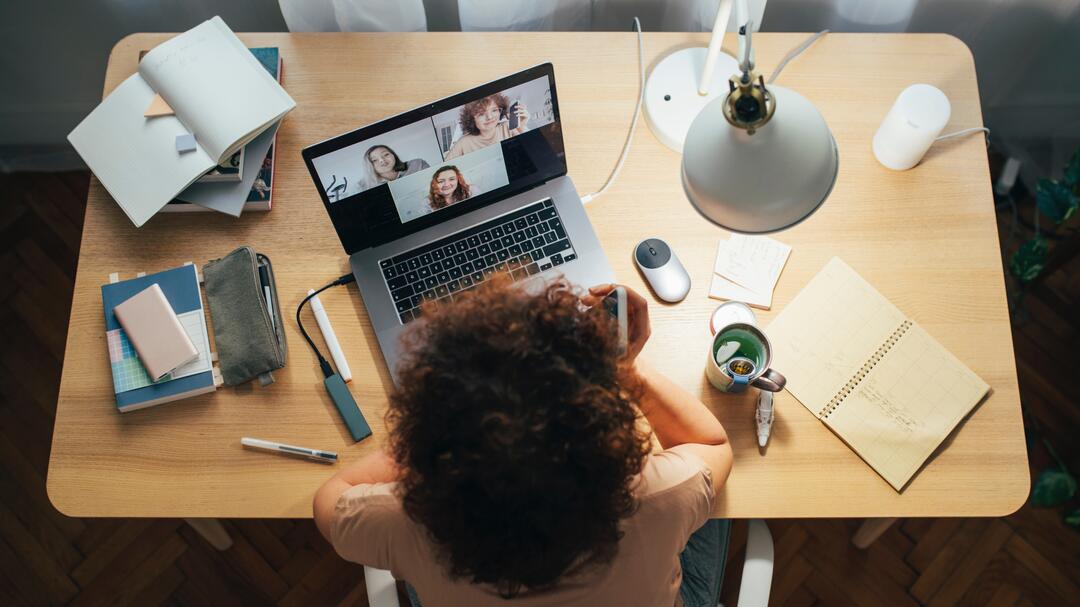 Arbeiten im Home-Office (Foto: iStock/FreshSplash)